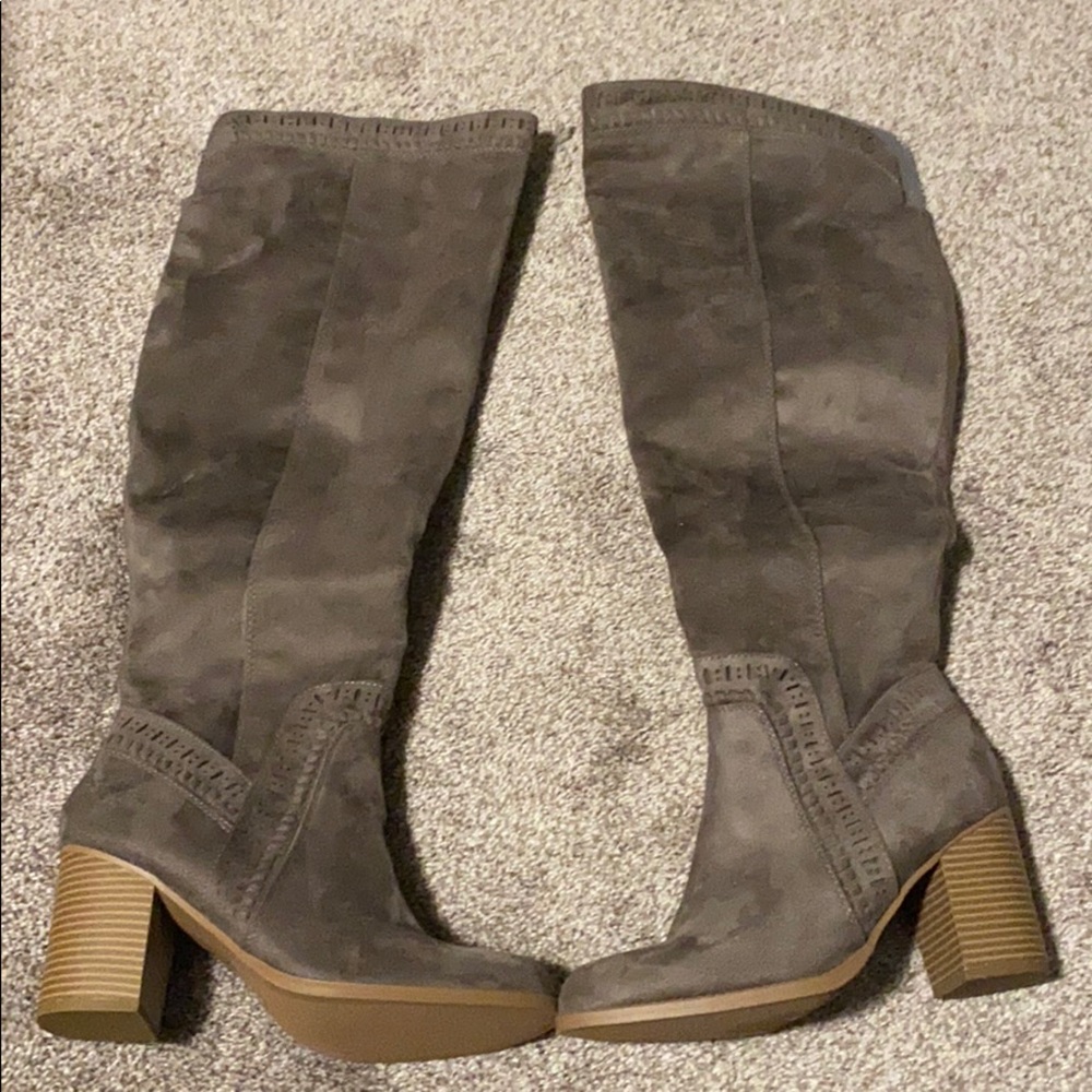 Over the knee boots